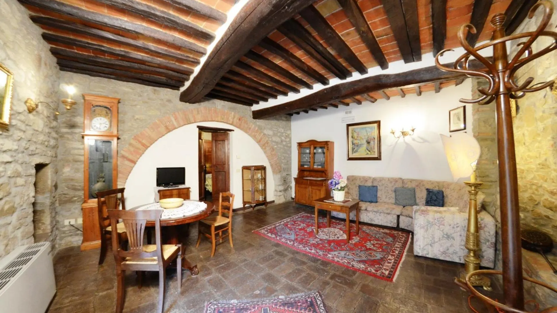 **** Aparthotel Residence Il Casale Cortona Italia